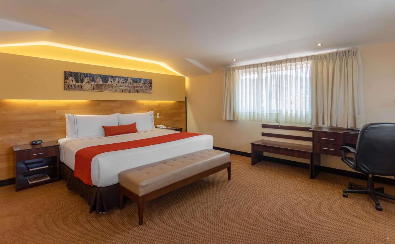 Executive Double Room One King Size Bed,1213585207:JPEG