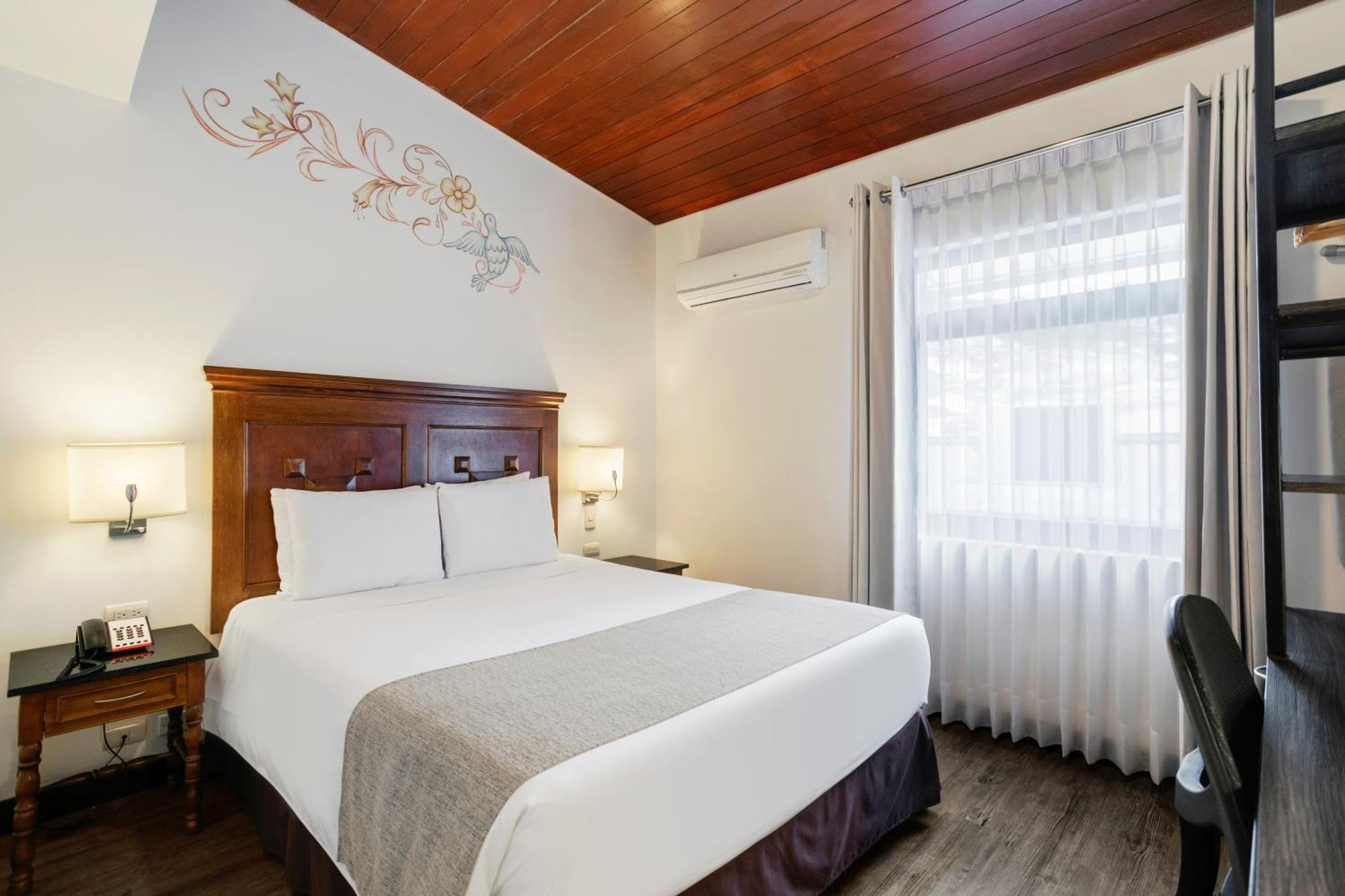 Standard Room,1669824876:JPEG